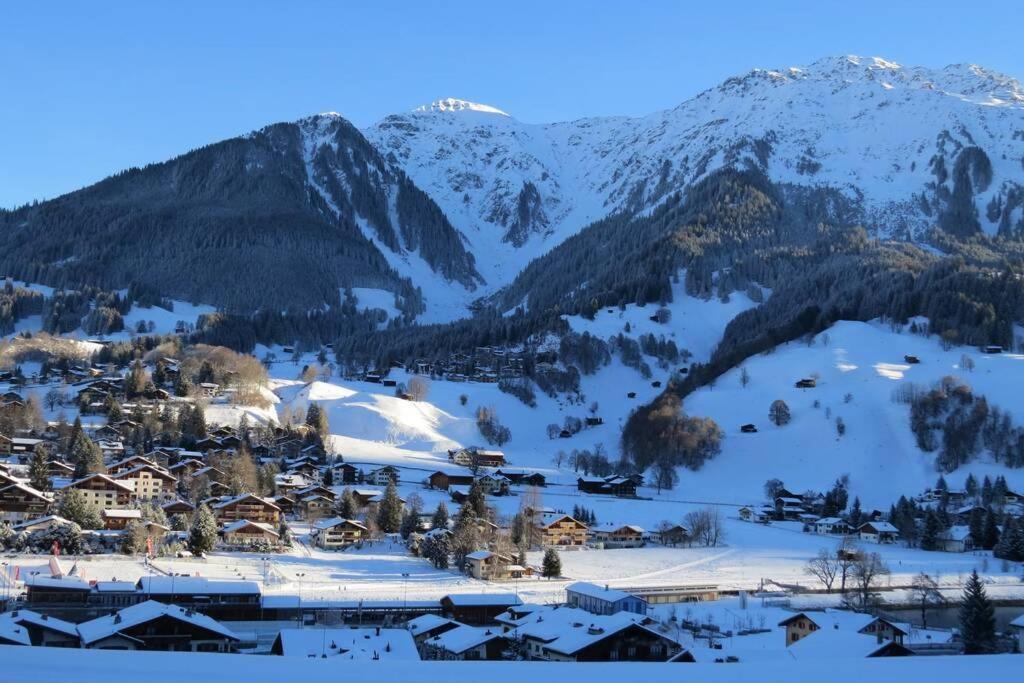 Appartement In Hus Signal Met Prachtig Uitzicht Op De Bergen Klosters-Serneus Extérieur photo